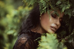 女性特有の肌悩みへの効果的な対処法は？