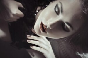 30代が化粧品の数を減らす方法は？